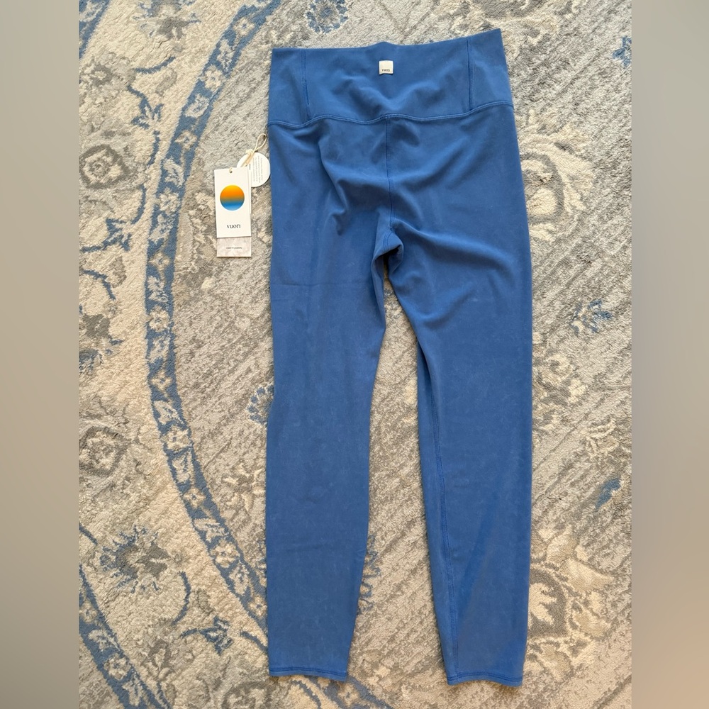 Vuori Washed Studio Legging Washed Cerulean (NWT) - Picture 5 of 10